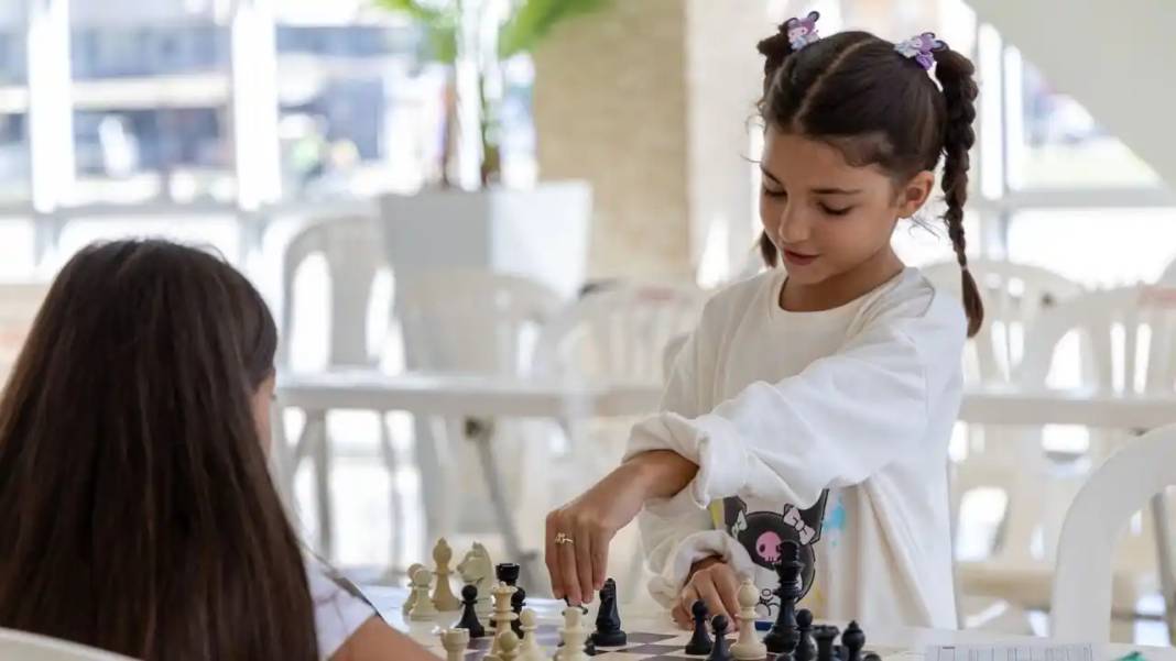 Cumhuriyetin 102. Yılında Satranç Coşkusu: 137 Sporcu Kıyasıya Yarıştı 2